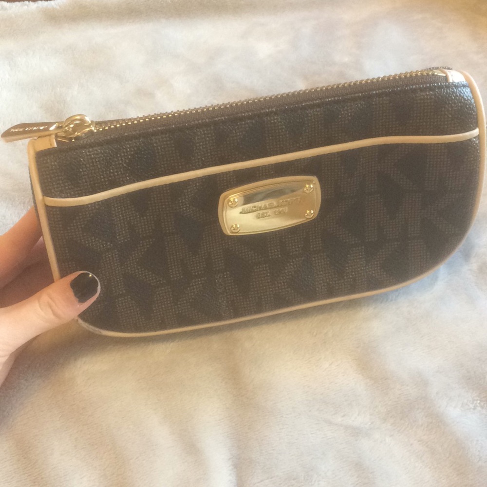 Michael Kors Makeup Pouch